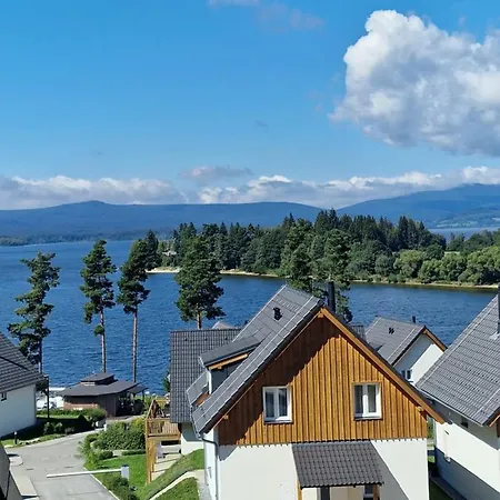 Deluxe Lipno Direkt Am Ufer Von Lipnostausee - Side Village, Nad Vltavou * フリンブルク