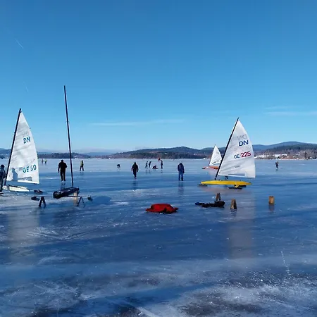 Deluxe Lipno Direkt Am Ufer Von Lipnostausee - Side Village, Nad Vltavou アパート *