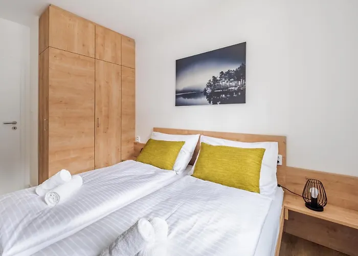 Deluxe Lipno - Side Village, Nad Vltavou Apartman Frymburk